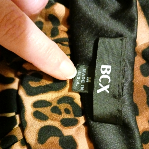 Leapard Print Silky Sleeveless Halter Dress - Picture 5 of 12